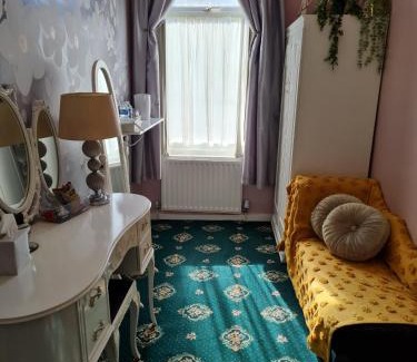 South Shore Bed & Breakfast | The Mercury, Blackpool - over 21's only