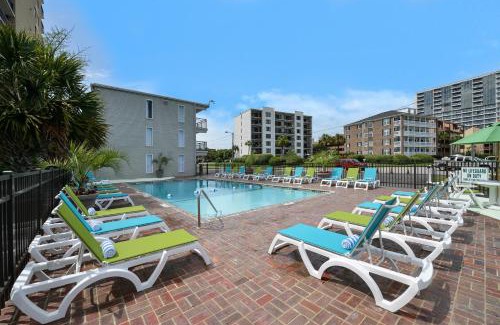 Myrtle Beach Hotel | The Mermaid Inn