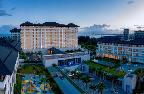 Lingshui Resort | The Mermoon Resort Hainan Tufu Bay, Tapestry By Hilton