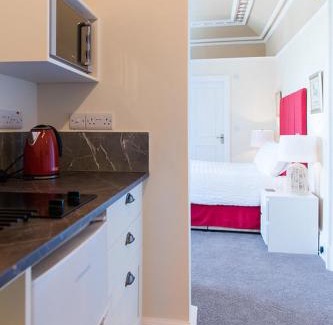 Birnam Hotel | The Merryburn - Rooms and Courtyard Studios