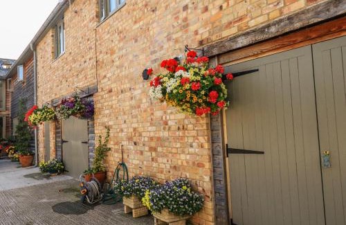 Liverton House | The Mews