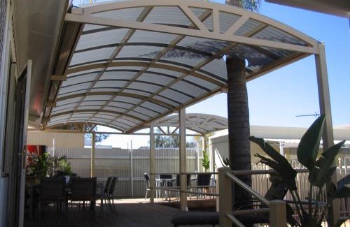 Kalgoorlie House | THE MEYERS HOUSE - ACCOMMODATION