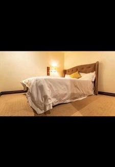 Sandown Apartment | The Michealangelo Apartment