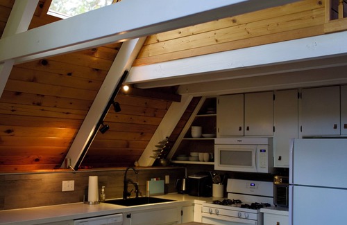Twain Harte House | The Mid-Century A-Frame House