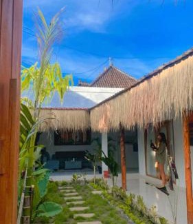 Mendoyo Apartment | The middle Surf house