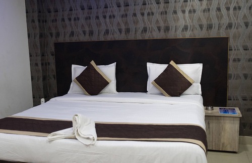 Rasulgarh Hotel | THE MIDLAND
