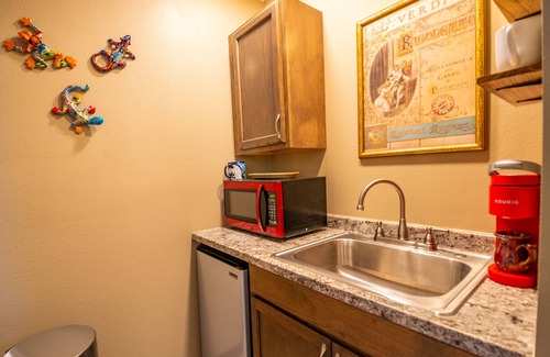 Ruidoso Apartment | The Midtown Perch-steps to the center of Midtown!