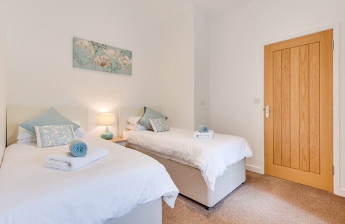 Abbess Roding House | The Milking Parlour - Two Bedroom House, Sleeps 4
