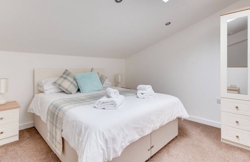 Abbess Roding House | The Milking Parlour - Two Bedroom House, Sleeps 4