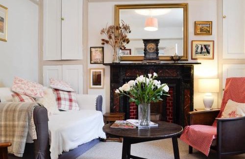 Talgarth House | The Mill House, The Square