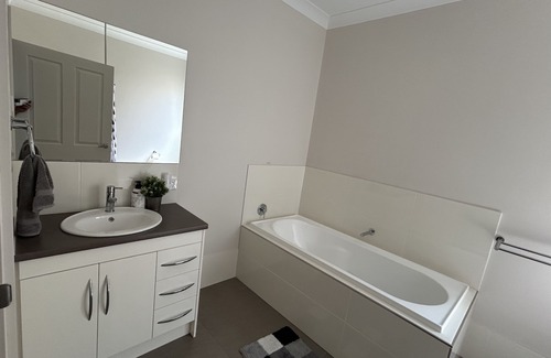 Port Hughes House | THE MILLER @ TRENERRY