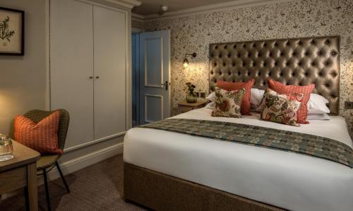 Mellor Hotel | The Millstone, Mellor