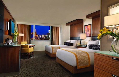 Las Vegas Strip Resort | The Mirage Hotel & Casino