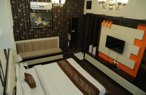 Rohtak Hotel | The Mirage Palace