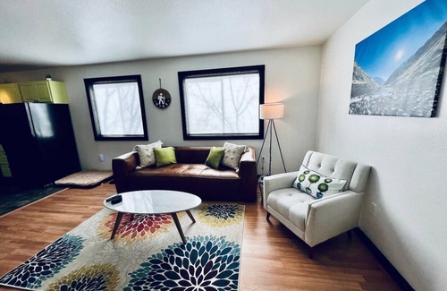 Joseph Condo | The Mirror Lake Condo is part of Lakes Basin Village