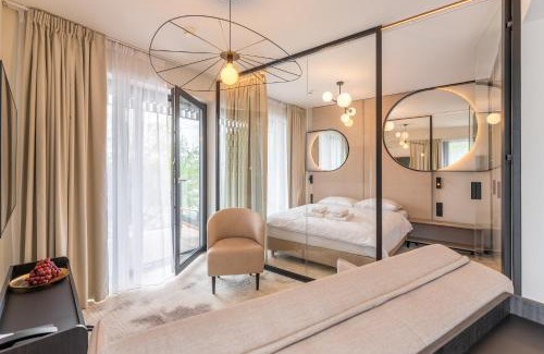 Ustronie Morskie Apartment | The Mirror Loft 364 w obiekcie Bałtyk Sun- Parking Bawialnia w CENIE- Holiday City