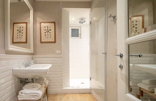 San Niccolo Apartment | The Mirrors' House at THE PONTE VECCHIO