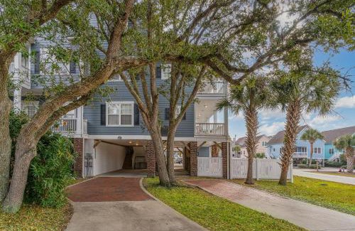 Surfside Beach House | The Missing Peace