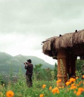 Devikolam Resort | The Misty Mudhouse