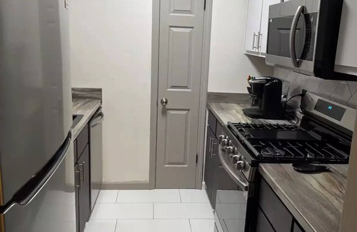 Blytheville Apartment | The Modern Hideaway