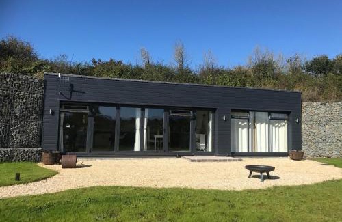 Worcester House | The Mole Hill