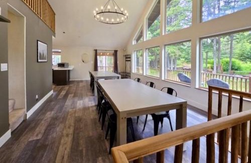 Girdwood House | The Monarch at Monarch Mine (Unit A, upper level)