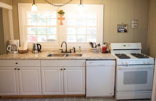 Ronceverte House | The Monroe House along the Greenbrier River