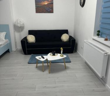 Militari Apartment | The moon view