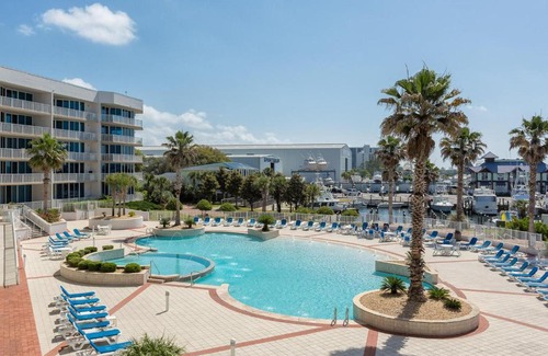 Orange Beach Apartment | The Moorings Unit 212
