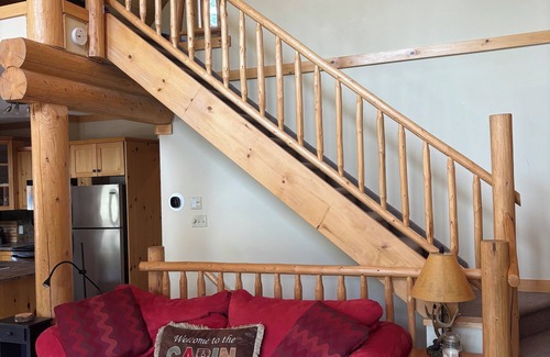 East Kootenay Cabin | The Moose Den - BL# STRU 2024-043