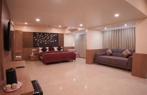 Rajkot Hotel | The Moris palace hotel
