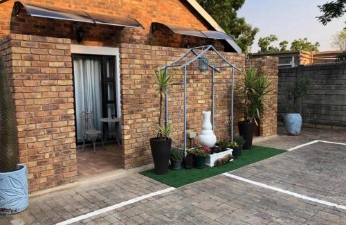 Greater Johannesburg Metropolitan Area Apartment | The Morrison on Msasa