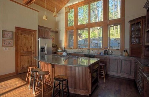 Finley Point House | The Most Beautiful House on Flathead Lake - NW Travel Magazine 'Best Waterfront'