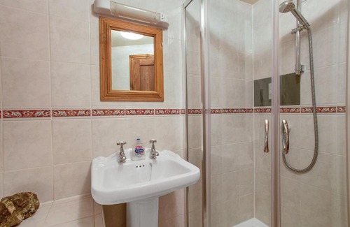 Coniston House | The Mountain Cottages - Millrace