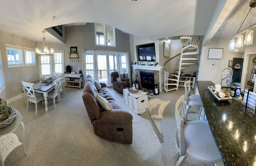 Banner Elk Condo | The Mountains are Calling - Plan Your Getaway Now!
