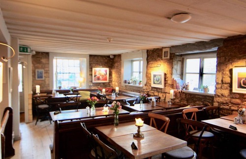 Bourton Hotel | The Mousetrap Inn