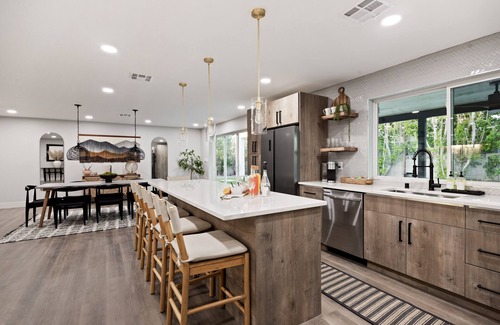 Pointe Scottsdale House | The Mulberry - Luxury Stay Minutes from Old Town: heated pool, hot tub included
