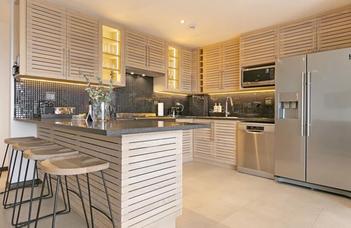 Three Anchor Bay Apartment | The Murex 4-Bedroom Serviced Apartment
