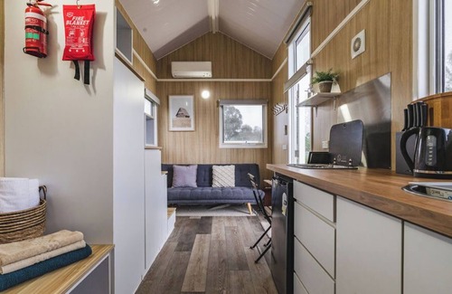 Yarrawonga House | The Murray Grange Sum