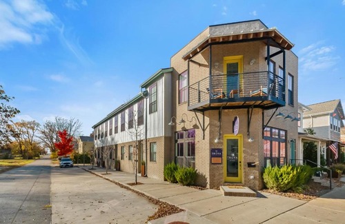 Downtown House | The Murray
