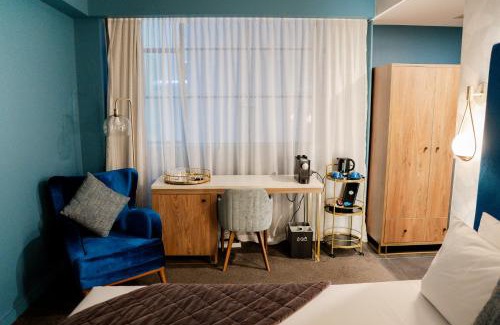 Christchurch City Centre Hotel | The Muse Christchurch Art Hotel
