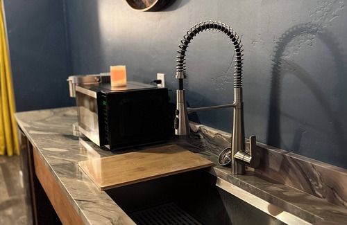 Big Water Apartment | The "Mystic Yurt" privacy and comfort in the heart of Lake Powell activities!