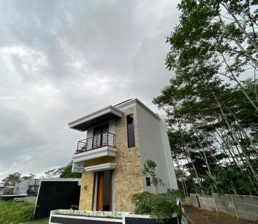 Wonosobo Villa | The NataGraha Villa's