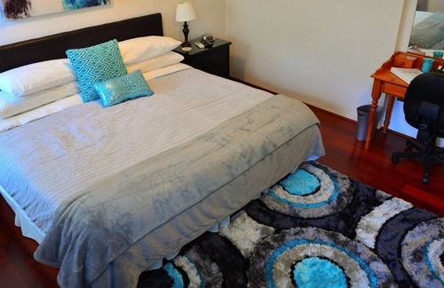 Warwick House | The Natalia Guest Suite