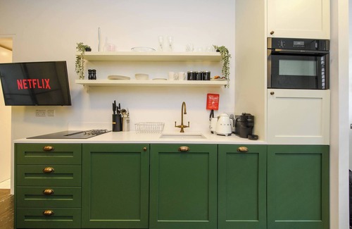 South Bank Apartment | The Naughty Nautical - Borough - by Frankie Says