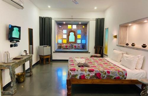 Udaipur City Centre Bed & Breakfast | The Neem Tree