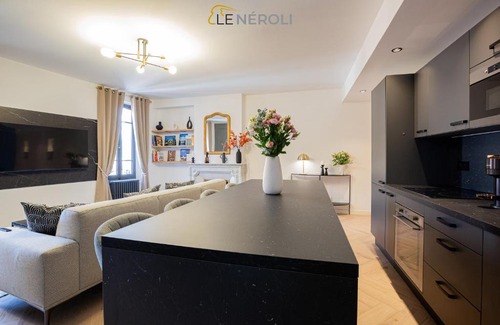 Grasse Apartment | The Neroli Elegant and spacious ideally located
