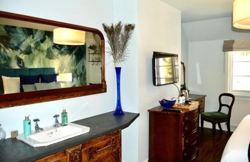 Petersfield Hotel | The Nest Hotel & Restaurant