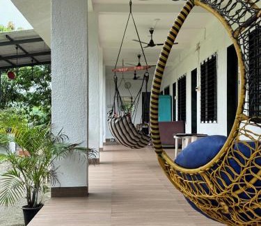 Awas Cabin | The Nest