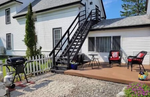 Searsport Apartment | The Nest - one bed apartment